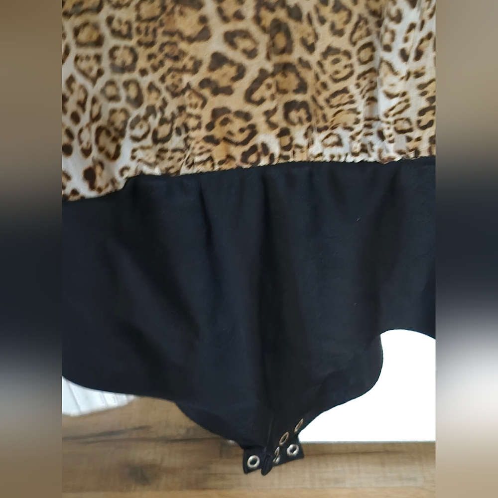 Zara Animal Print Ruffle Blouse/Bodysuit - Picture 2 of 8